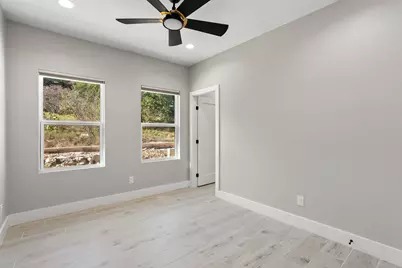 105 Golden Eagle, Horseshoe Bay, TX 78657 - Photo 33