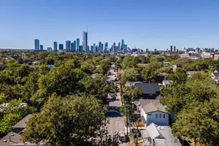 2406 Santa Maria St, Austin, TX 78702 - Photo 3