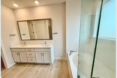 433 Abruzzi Street, Leander, TX 78641 - Photo 9