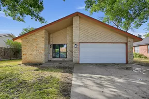 1805 Cedarlawn St, Taylor, TX 76574 - Photo 1
