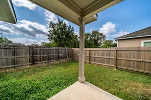 1237 Jefferson Ave, Seguin, TX 78155 - Photo 27
