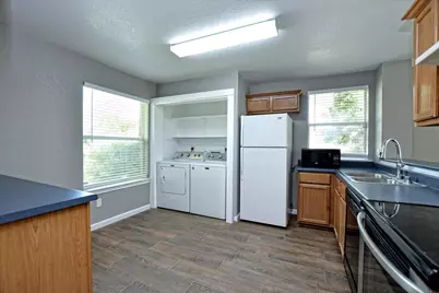 814 Monarch Avenue, Cedar Park, TX 78613 - Photo 5
