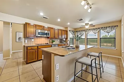 21201 Kiowa Cove, Lago Vista, TX 78645 - Photo 7