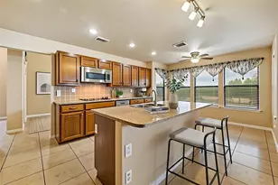 21201 Kiowa Cove, Lago Vista, TX 78645 - Photo 7