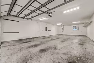 13601 Montview Dr, Austin, TX 78732 - Photo 7