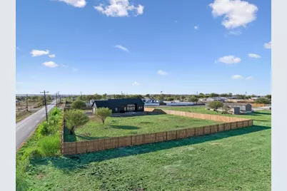 108 Santa Teresa Road, Kyle, TX 78640 - Photo 23