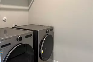 2713 Paragon Fox Dr, Pflugerville, TX 78660 - Photo 13