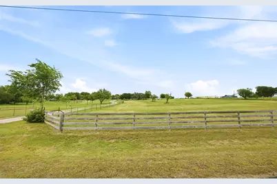 600 Eastview Drive, Georgetown, TX 78626 - Photo 21