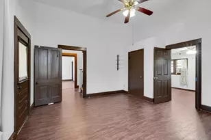 2705 E 2nd St, Austin, TX 78702 - Photo 7