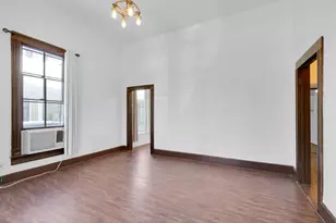 2705 E 2nd St, Austin, TX 78702 - Photo 15