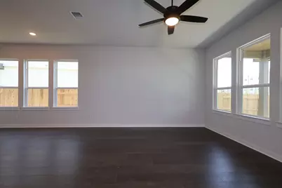 113 Marisol Bend, Georgetown, TX 78626 - Photo 11