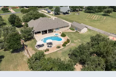 124 Polo Pony, Liberty Hill, TX 78642 - Photo 37