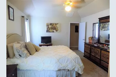 2306 Raintree Path, Round Rock, TX 78664 - Photo 9