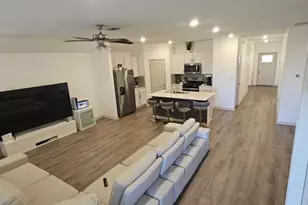 223 Sweetwater Crk Ln, Hutto, TX 78634 - Photo 11