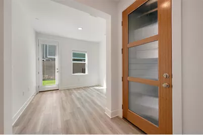 1010B Brickell Loop, Austin, TX 78744 - Photo 3