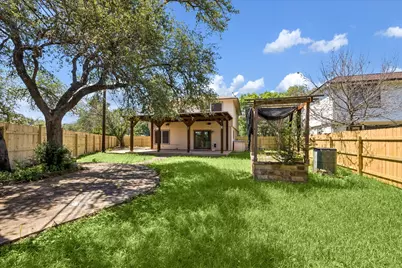 8509 Copano Drive, Austin, TX 78749 - Photo 19