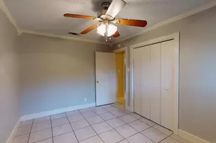 9104 Quail Creek Dr, Austin, TX 78758 - Photo 17