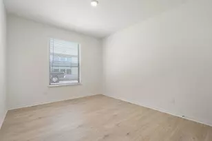 424 Treadwell Ln, Kyle, TX 78640 - Photo 15