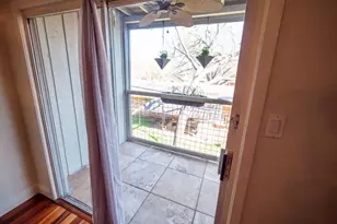 2303 Eastside Dr, Austin, TX 78704 - Photo 5