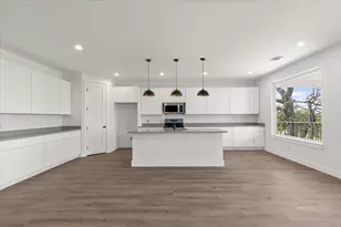248 Kaukonahua Ln, Bastrop, TX 78602 - Photo 9