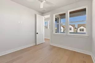 6321 Friendswood Dr, Austin, TX 78723 - Photo 27