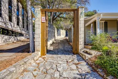 1603 Shoal Creek Boulevard #C, Austin, TX 78701 - Photo 1