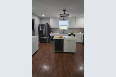 8906 Cele Road, Manor, TX 78653 - Photo 5