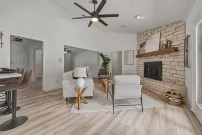 28 Country Oaks Drive, Buda, TX 78610 - Photo 7
