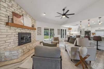 28 Country Oaks Drive, Buda, TX 78610 - Photo 13