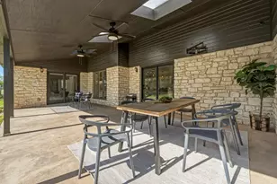 28 Country Oaks Dr, Buda, TX 78610 - Photo 33