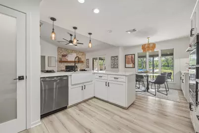 28 Country Oaks Drive, Buda, TX 78610 - Photo 19