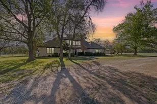 28 Country Oaks Dr, Buda, TX 78610 - Photo 5