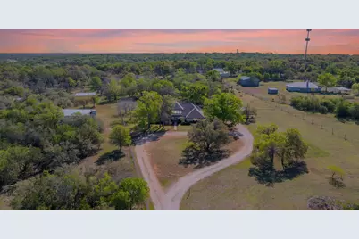 28 Country Oaks Drive, Buda, TX 78610 - Photo 37