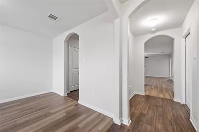 221 Koontz Loop, Jarrell, TX 76537 - Photo 5