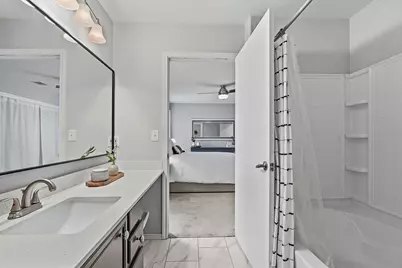 5407 Viewpoint Drive, Austin, TX 78744 - Photo 19