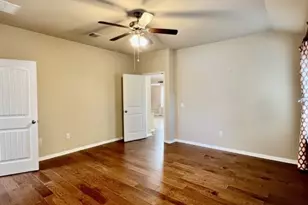 11113 Bachman Dr, Austin, TX 78754 - Photo 9