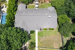 421 W Market St, Lockhart, TX 78644 - Photo 39