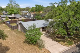 3208 Yellowpine Terrace, Austin, TX 78757 - Photo 9