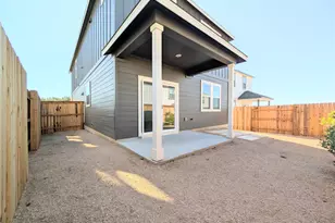 206 Kislingbury Ln, Kyle, TX 78640 - Photo 35