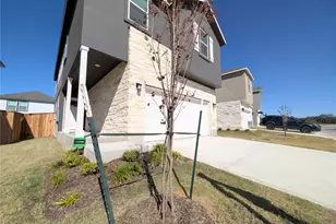 206 Kislingbury Ln, Kyle, TX 78640 - Photo 3