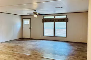 1053 Elm Crest Dr, New Ulm, TX 78950 - Photo 5