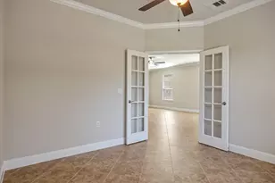 325 Bartlett Peak Dr, Georgetown, TX 78633 - Photo 19