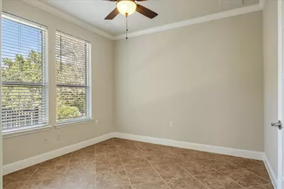 325 Bartlett Peak Drive, Georgetown, TX 78633 - Photo 17