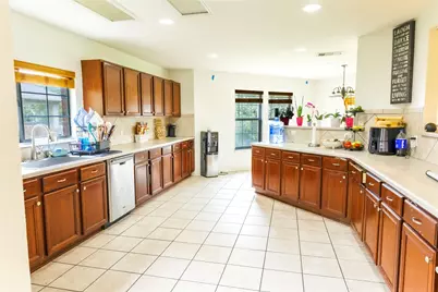 407 Evening Grosbeak Drive, Pflugerville, TX 78660 - Photo 5