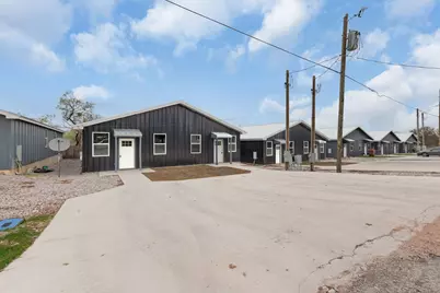 830 & 832 Waco Street, Kingsland, TX 78639 - Photo 1