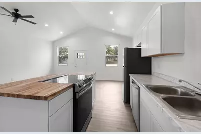 870 & 872 Waco Street, Kingsland, TX 78639 - Photo 21