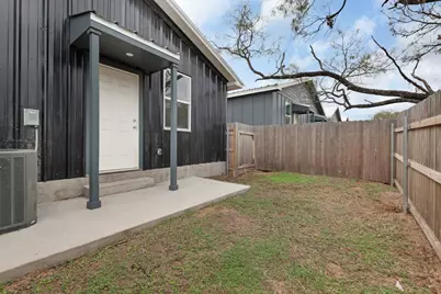 870 & 872 Waco Street, Kingsland, TX 78639 - Photo 17