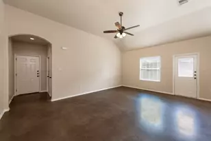 448 Jack Rabbit Ln, Buda, TX 78610 - Photo 5