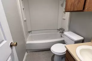 6801 Stonleigh Pl, Austin, TX 78744 - Photo 3