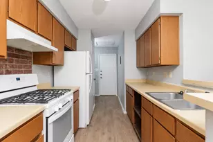 6801 Stonleigh Pl, Austin, TX 78744 - Photo 7
